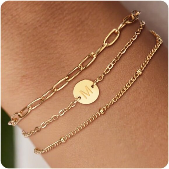 Stainless Steel Gold Initial Bracelet - Perfect Gift for Special Occasions - Picture 1 of 6